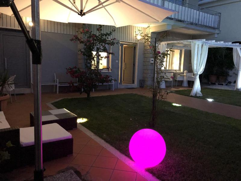 City Garden Guest House - Genel