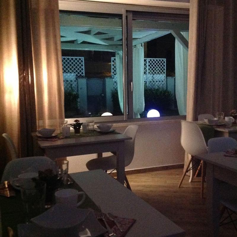 City Garden Guest House - Restoran