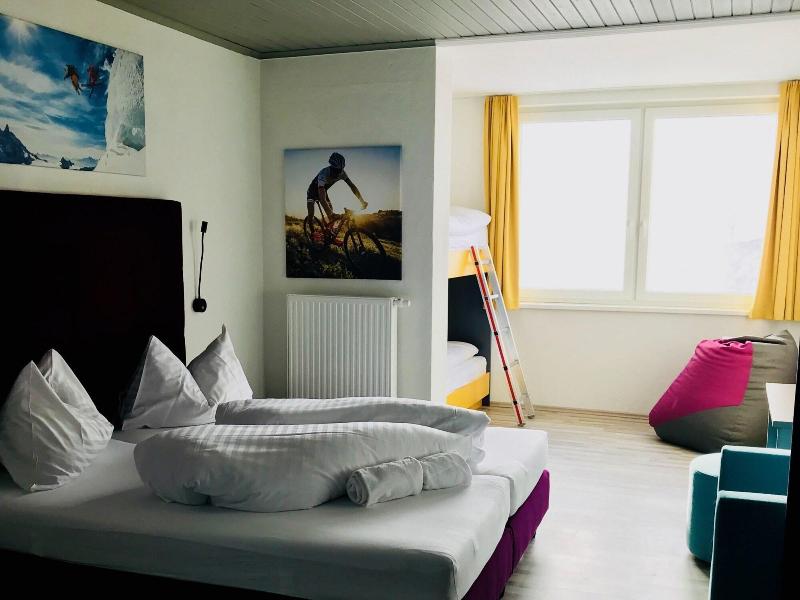 Basekamp Mountain Budget Hotel - Oda