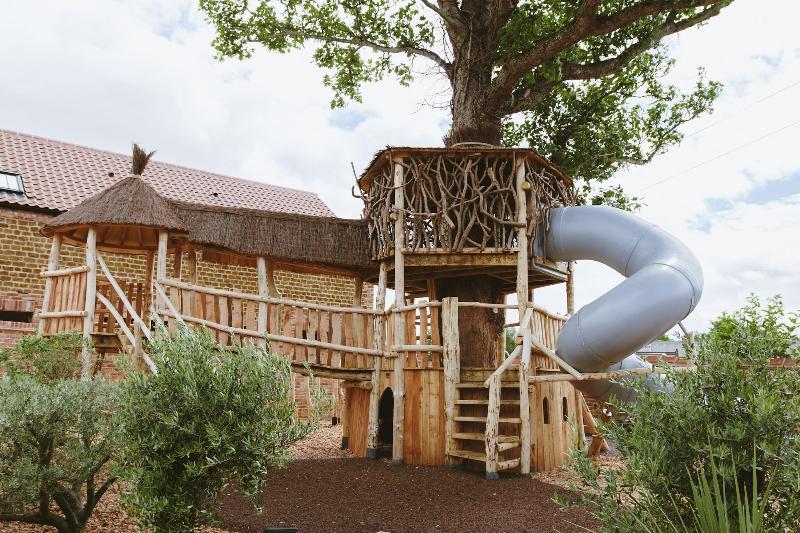 The Gin Trap Inn - Genel