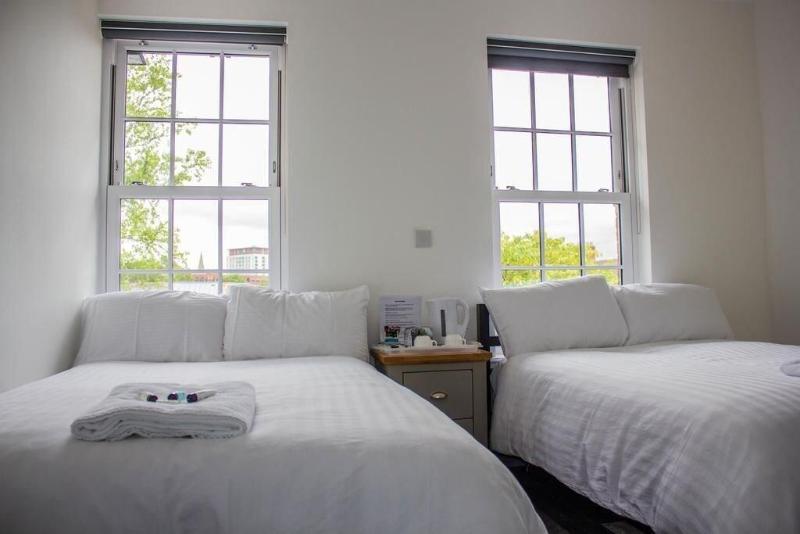 Crofts Hotel - Oda