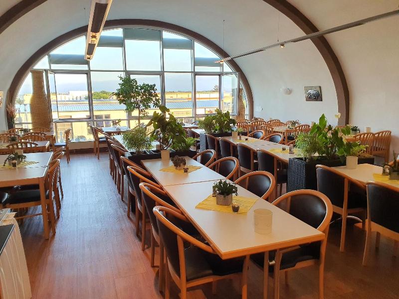 Sun Parc - FREE Shuttle - Restoran