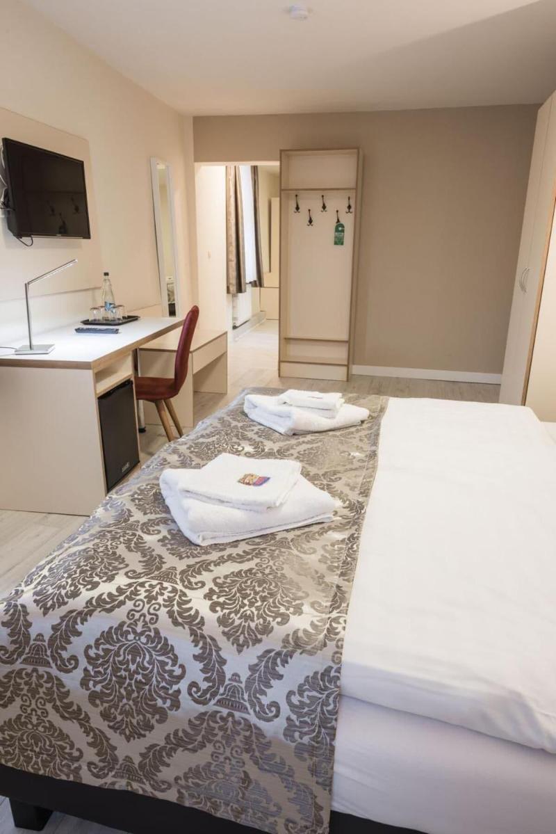 Novel Hotel - Oda