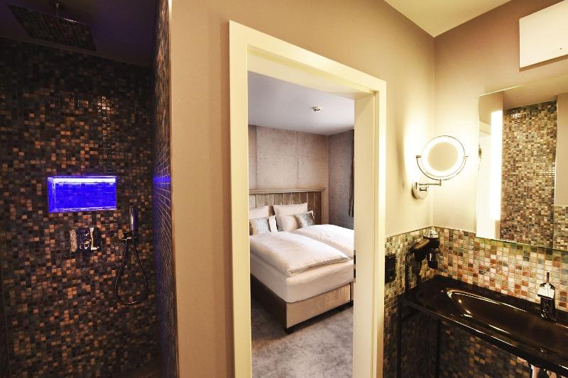 Moments Boutique Hotel - Oda