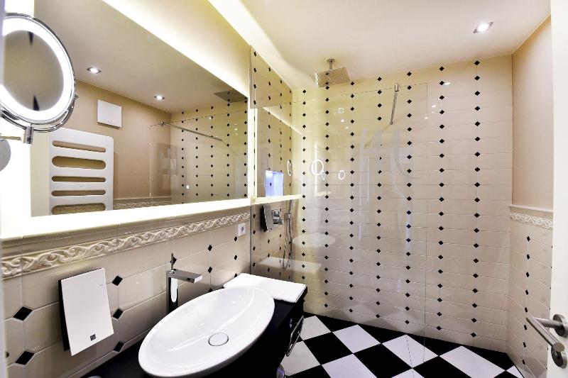 Moments Boutique Hotel - Oda