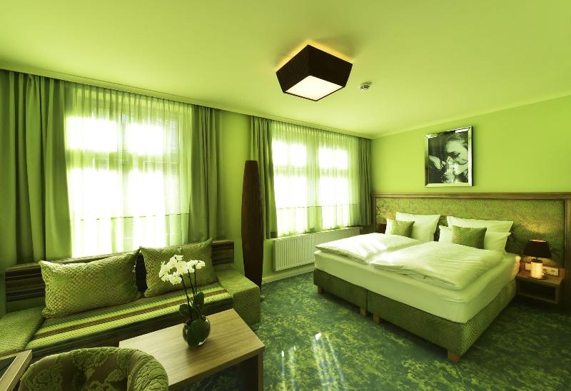 Moments Boutique Hotel - Oda