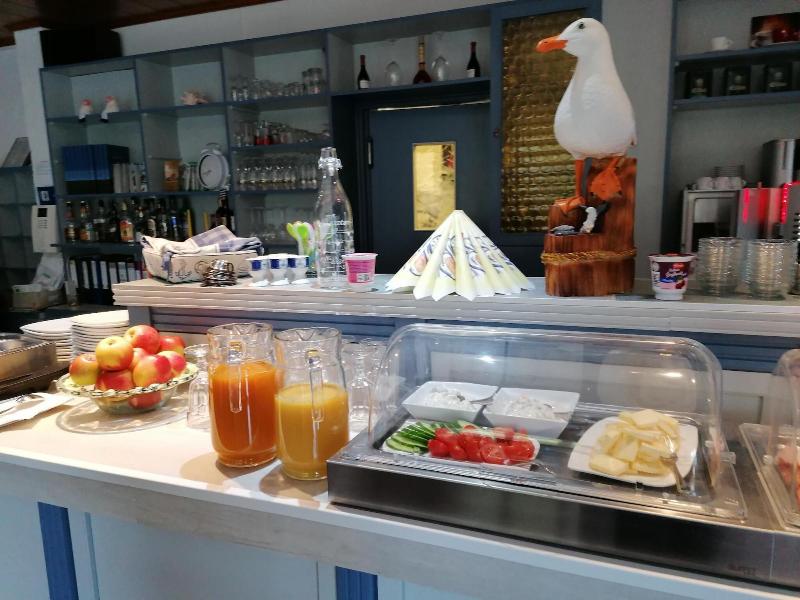 Frühstückshotel Möven Kieker - Restoran