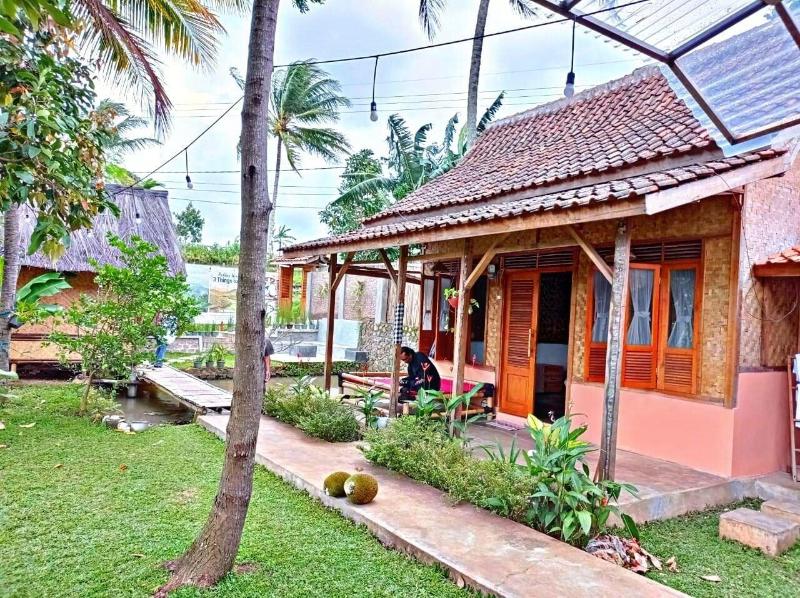Cianjur Paddies Hostel - Genel