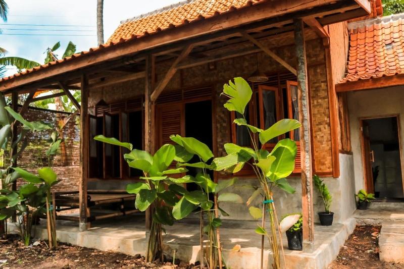 Cianjur Paddies Hostel - Oda