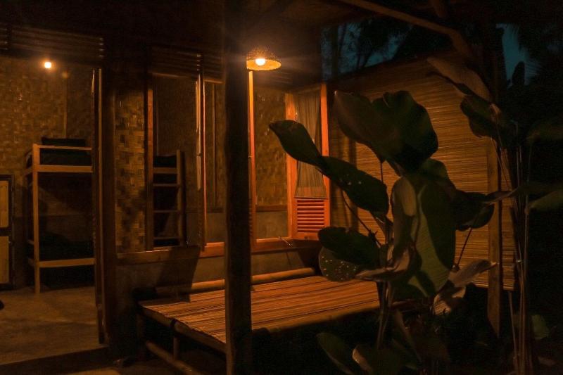 Cianjur Paddies Hostel - Oda