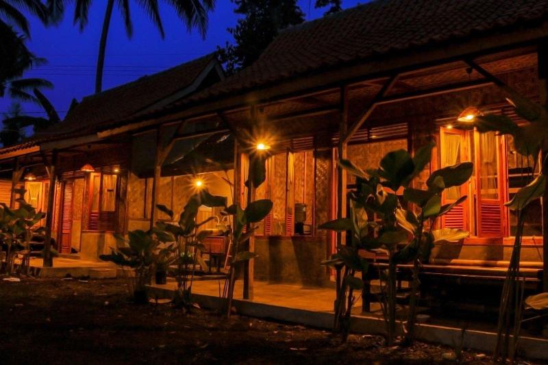 Cianjur Paddies Hostel - Oda