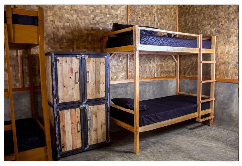 Cianjur Paddies Hostel - Oda