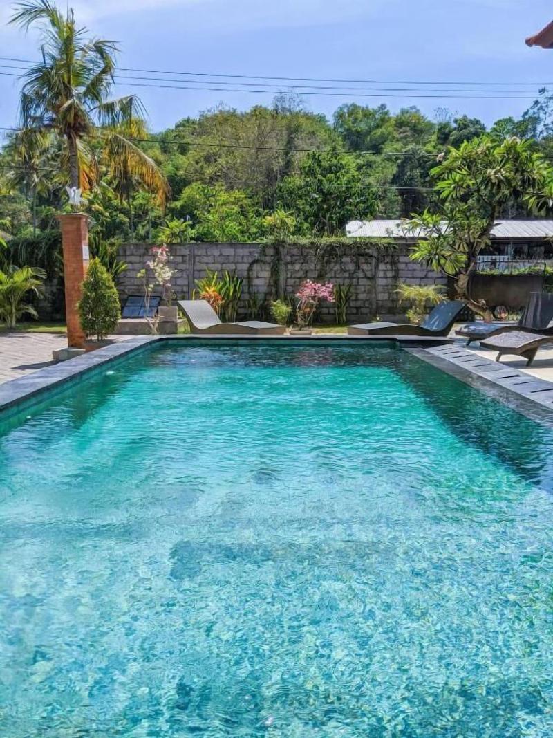 Serangan Inn Mimba - Aktivite