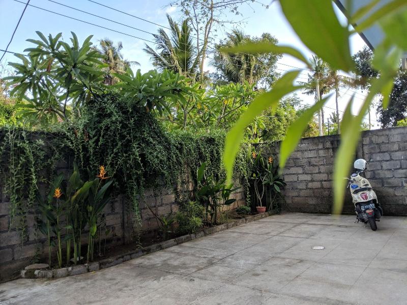 Serangan Inn Mimba - Genel