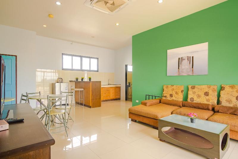 AJ Residence by ZUZU - Oda