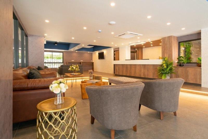 The Home Hotel - Lobi