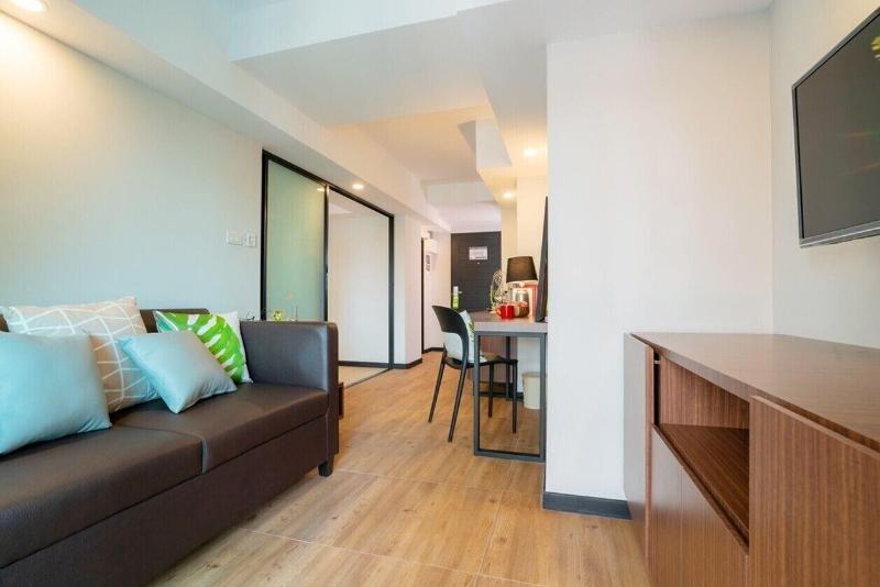 The Home Hotel - Oda