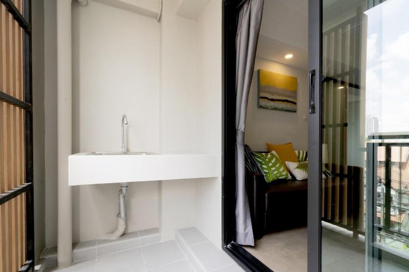 The Home Hotel - Oda