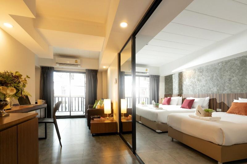 The Home Hotel - Oda