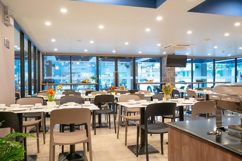 The Home Hotel - Restoran