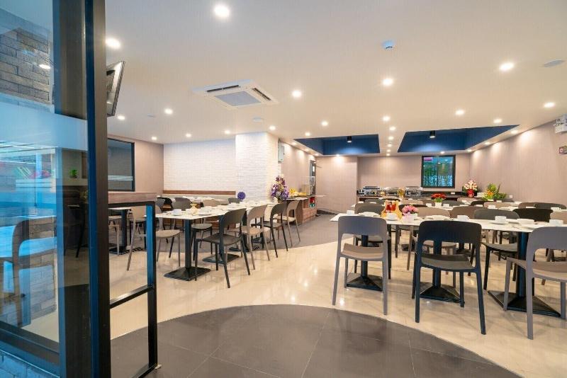 The Home Hotel - Restoran