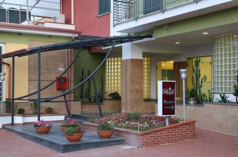Hotel Resort Il Panfilo - Genel