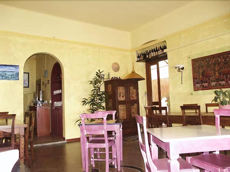 Hotel Baia - Lobi