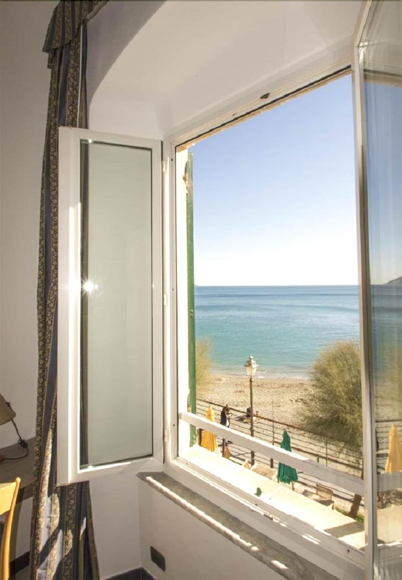Hotel Baia - Oda