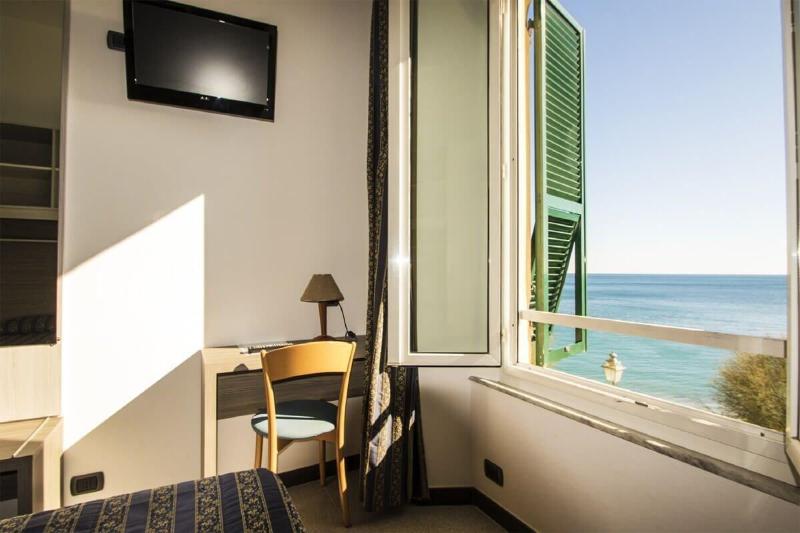 Hotel Baia - Oda