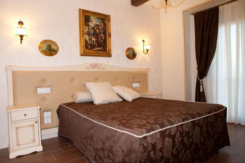 Hotel Villa Clementina - Oda