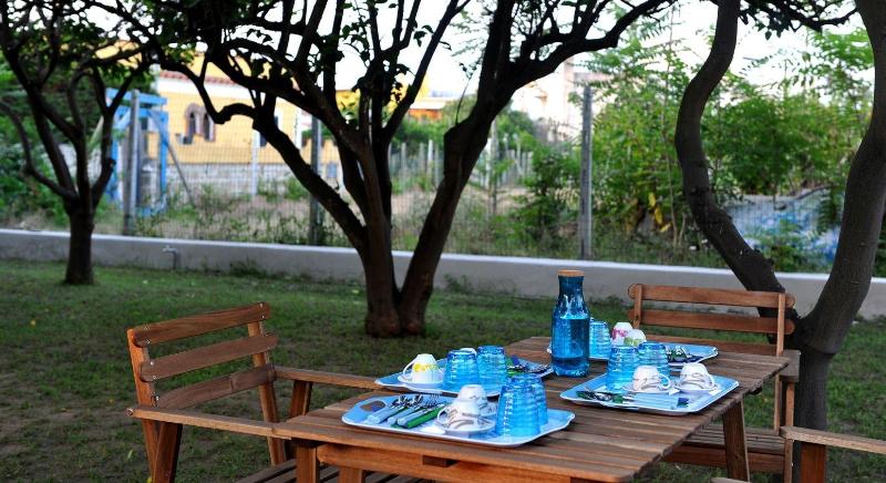 Bed And Breakfast La Casa Sul Faro - Restoran