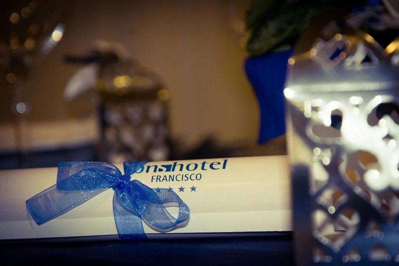 Bns Hotel Francisco - Havuz