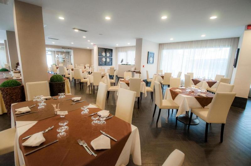 Bns Hotel Francisco - Restoran