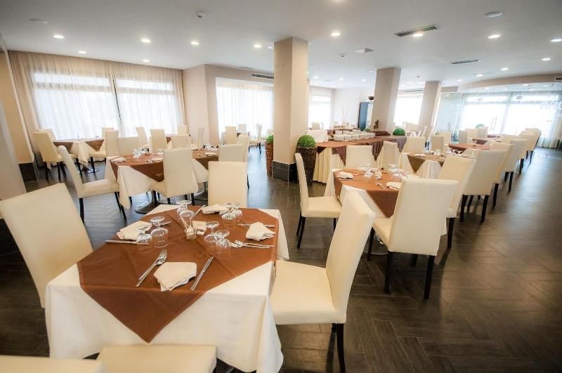 Bns Hotel Francisco - Restoran