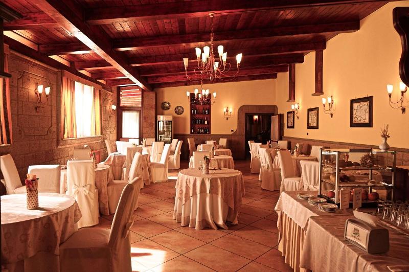 Bel Sito Hotel Le Due Torri - Restoran