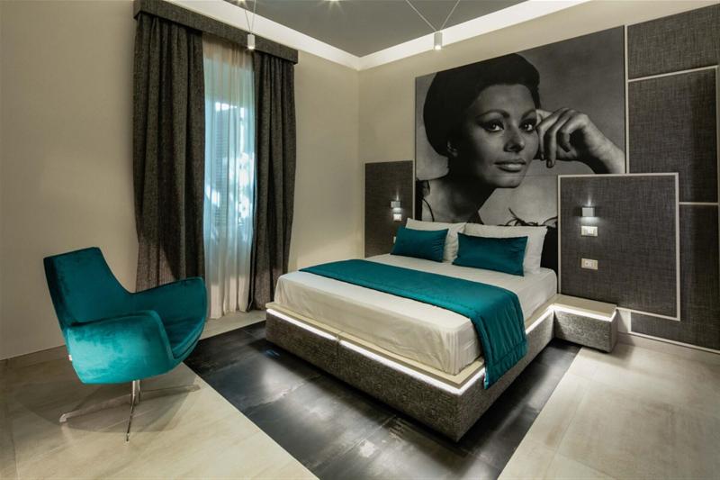 Via Veneto Luxury Suites - Oda