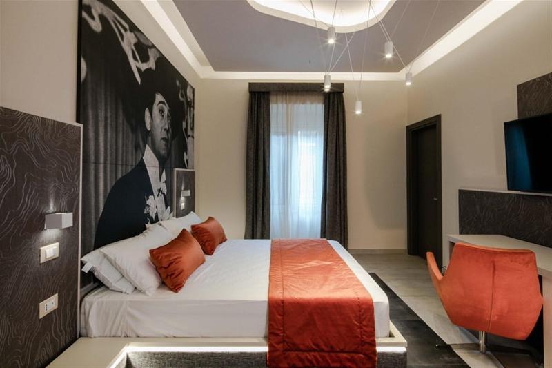 Via Veneto Luxury Suites - Oda