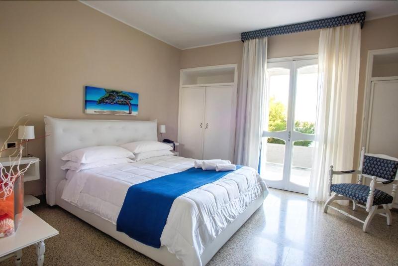 Hotel Isola Lo Scoglio - Oda