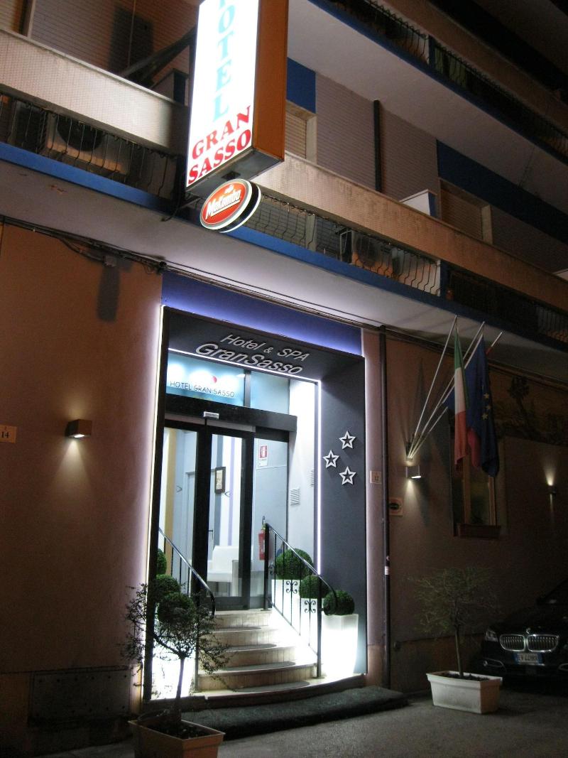 Hotel Gran Sasso - Genel