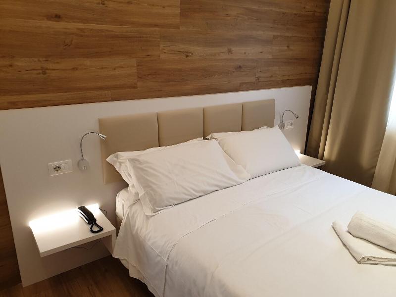 Hotel Gran Sasso - Oda