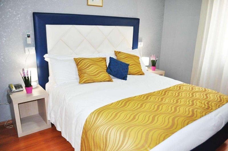 Hotel Gran Sasso - Oda