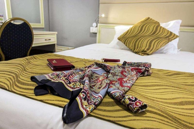 Hotel Gran Sasso - Oda