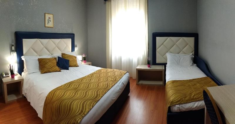 Hotel Gran Sasso - Oda