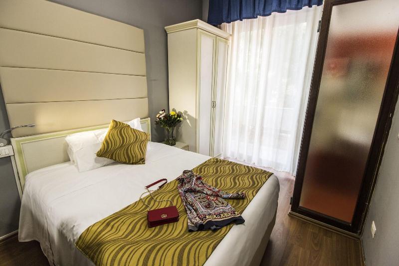 Hotel Gran Sasso - Oda