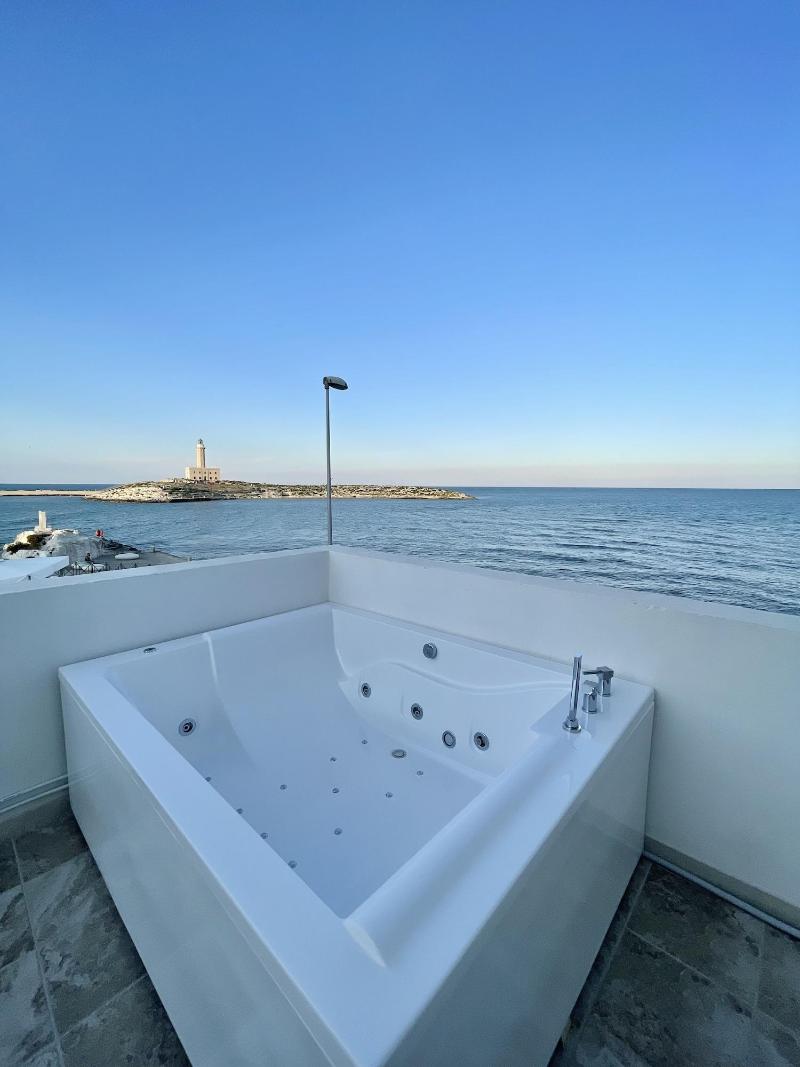 Approdo Di Venere - Oda