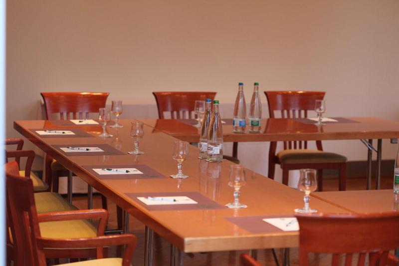 Hôtel Bon Rivage - Toplantı