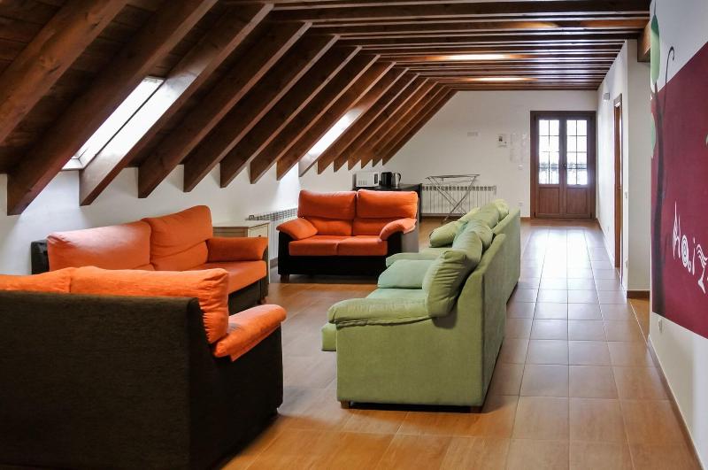 Hostal Y Albergue Haizea - Genel