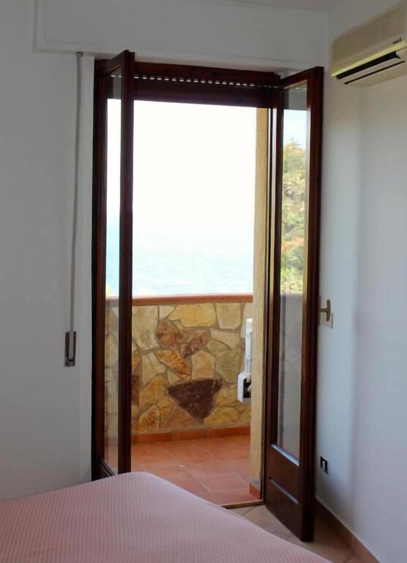 Hotel Restaurant Diana - Oda