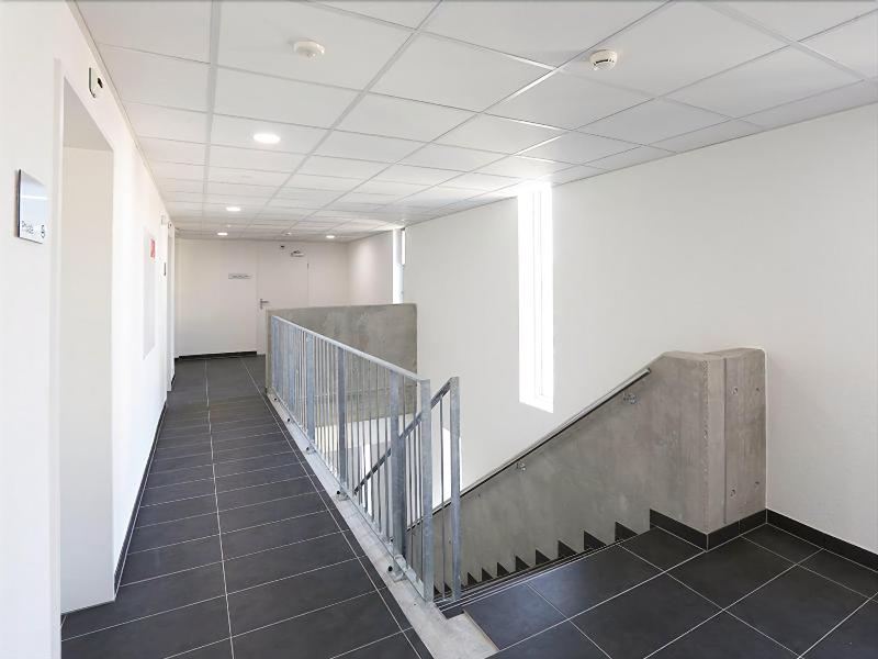 Hine Adon Apart Hotel Bern-Airport - Lobi