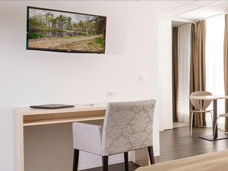 Hine Adon Apart Hotel Bern-Airport - Oda